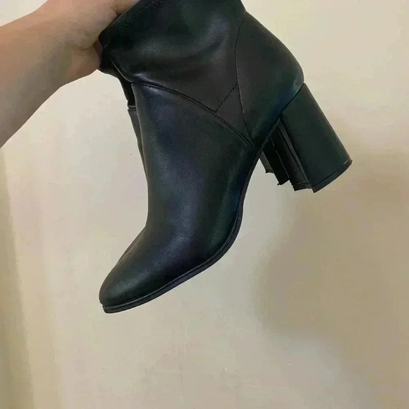 MARC FISHER DYVINE WOMENS BLACK BLOCK HEEL ANKLE BOOTIE SIZE 9 - Picture 3 of 7